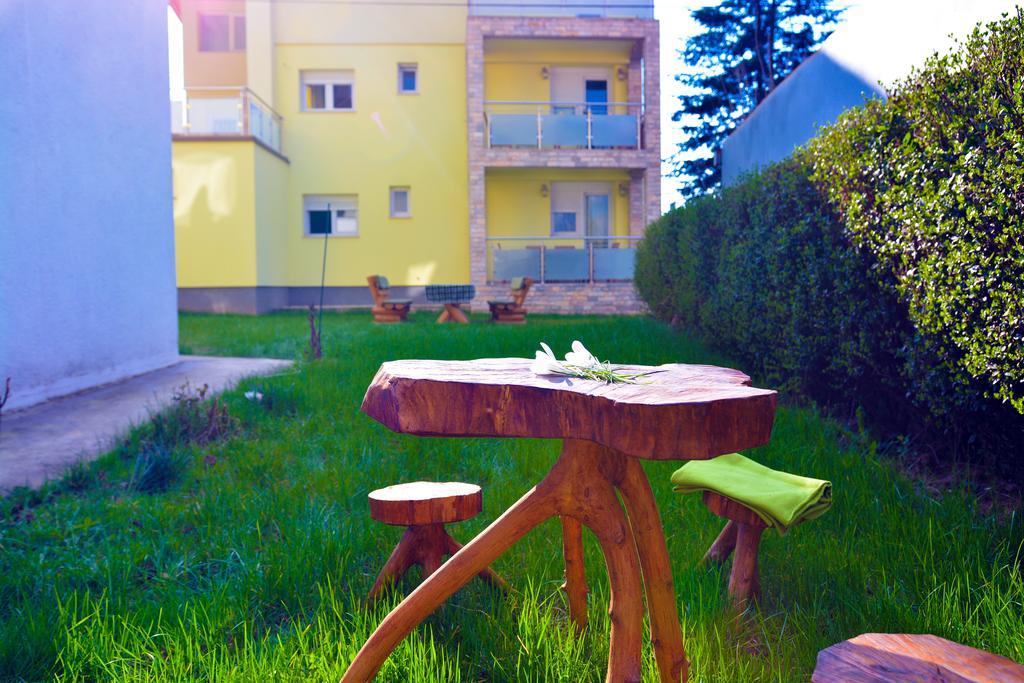Apartment Mirela SJJ Exterior foto